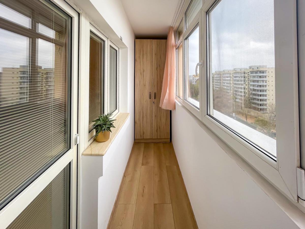 National Arena Mega Mall Elana Apartment Bukarest Exterior foto